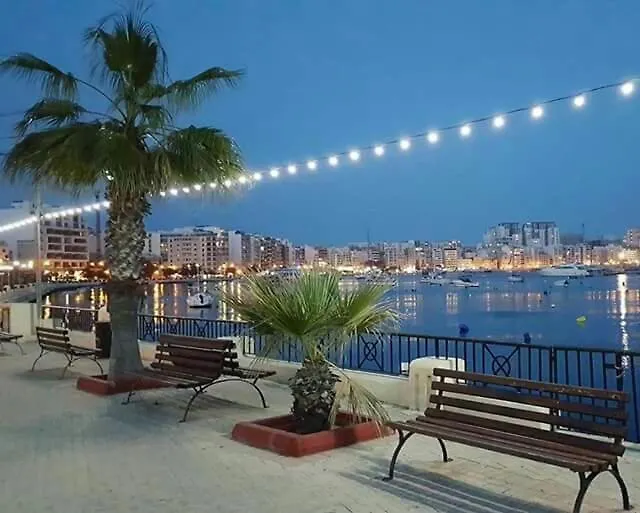 Ferienwohnung Sliema Central Near Ferry